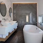 Elea Silver 빌라