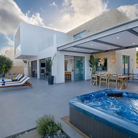 Elea Silver Villa *