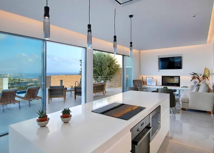 Elea Silver Villa Peyia